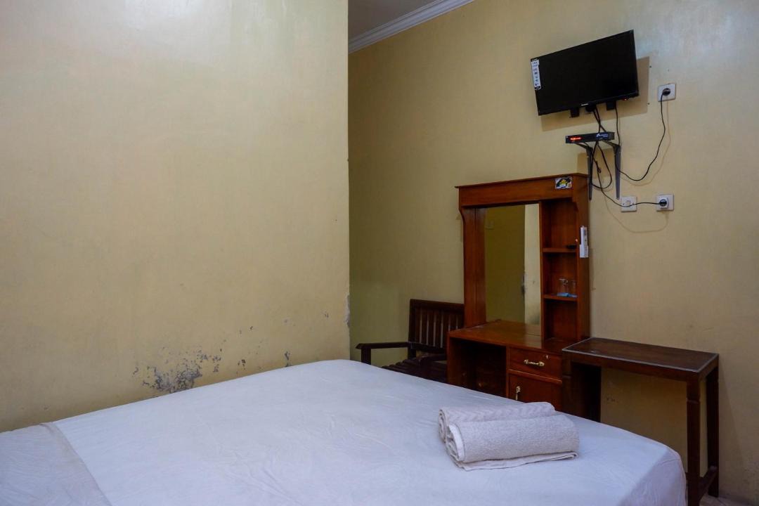 Photo of Bedroom in Parangtritis