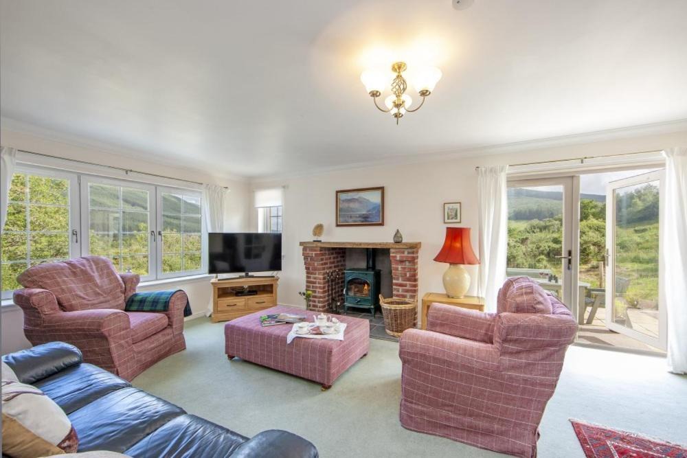 Photo of Livingroom in Strachur
