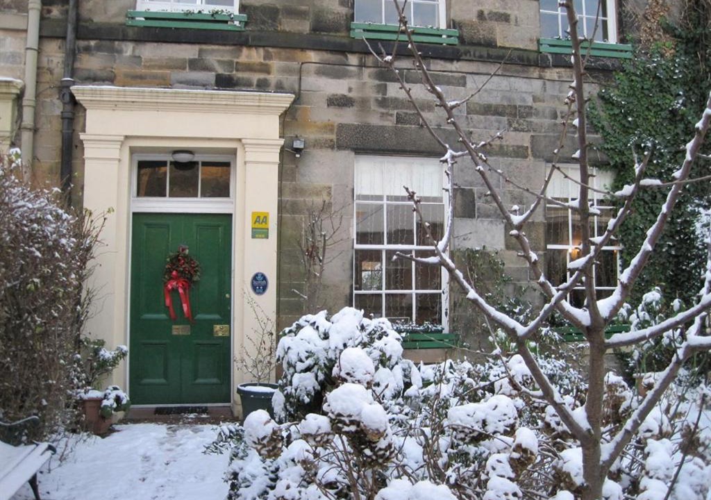 Photo of Others in Bruntsfield