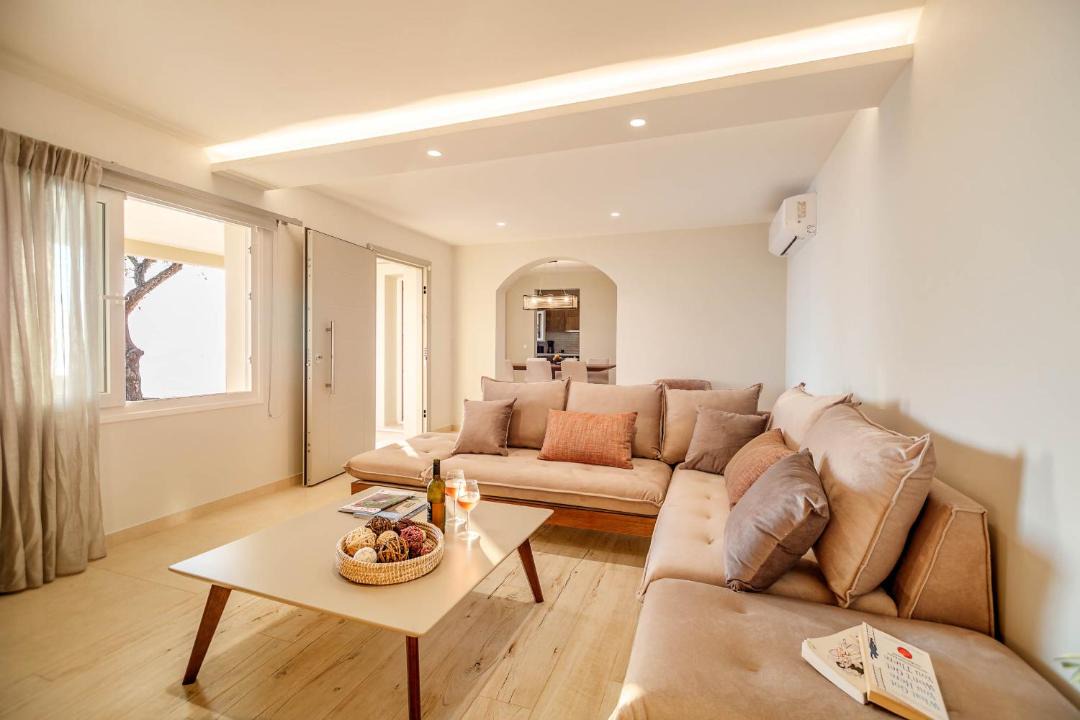 Photo of Others in Sinarades