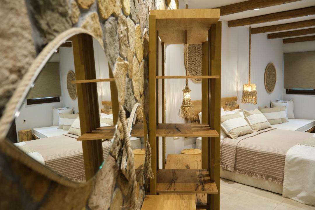 Photo of Others in Parga
