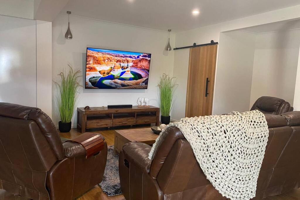 Photo of Livingroom in Kingston