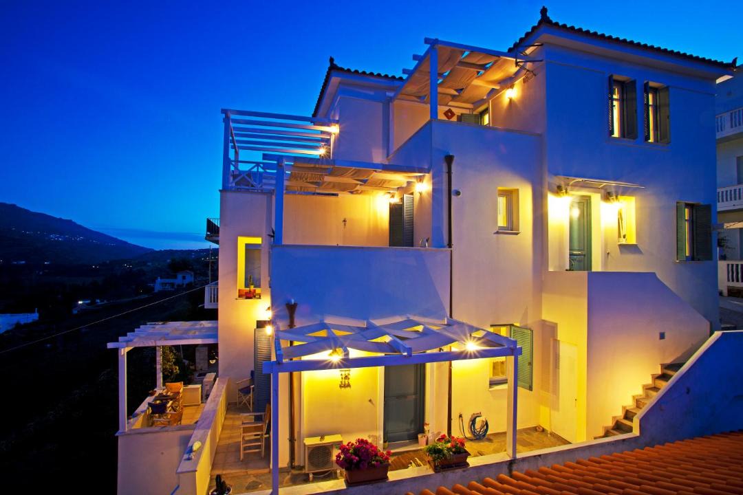 Photo of Patio Balcony in Paleopolis