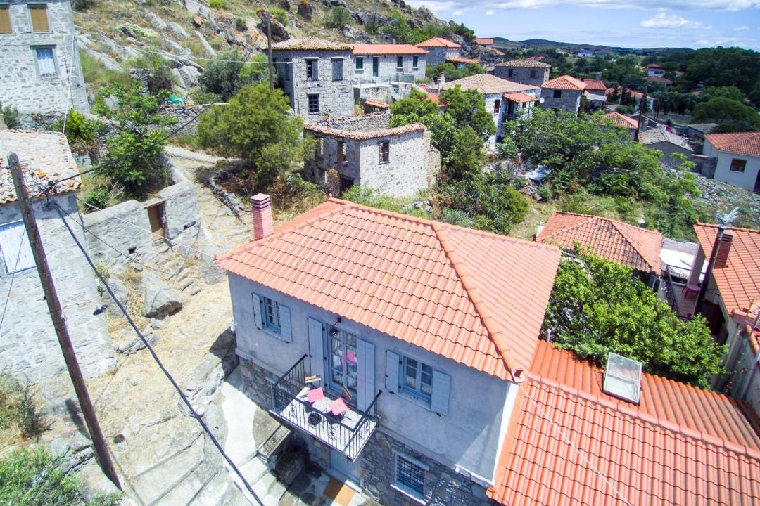 Photo of Buildings in Kontias