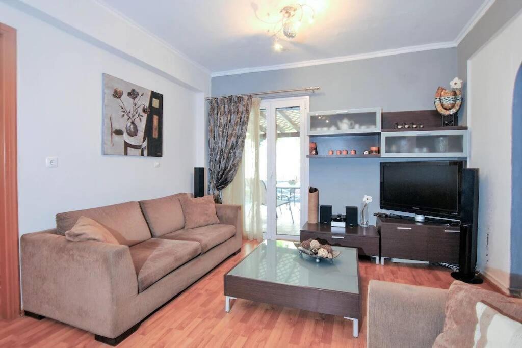 Photo of Livingroom in Kefalonia