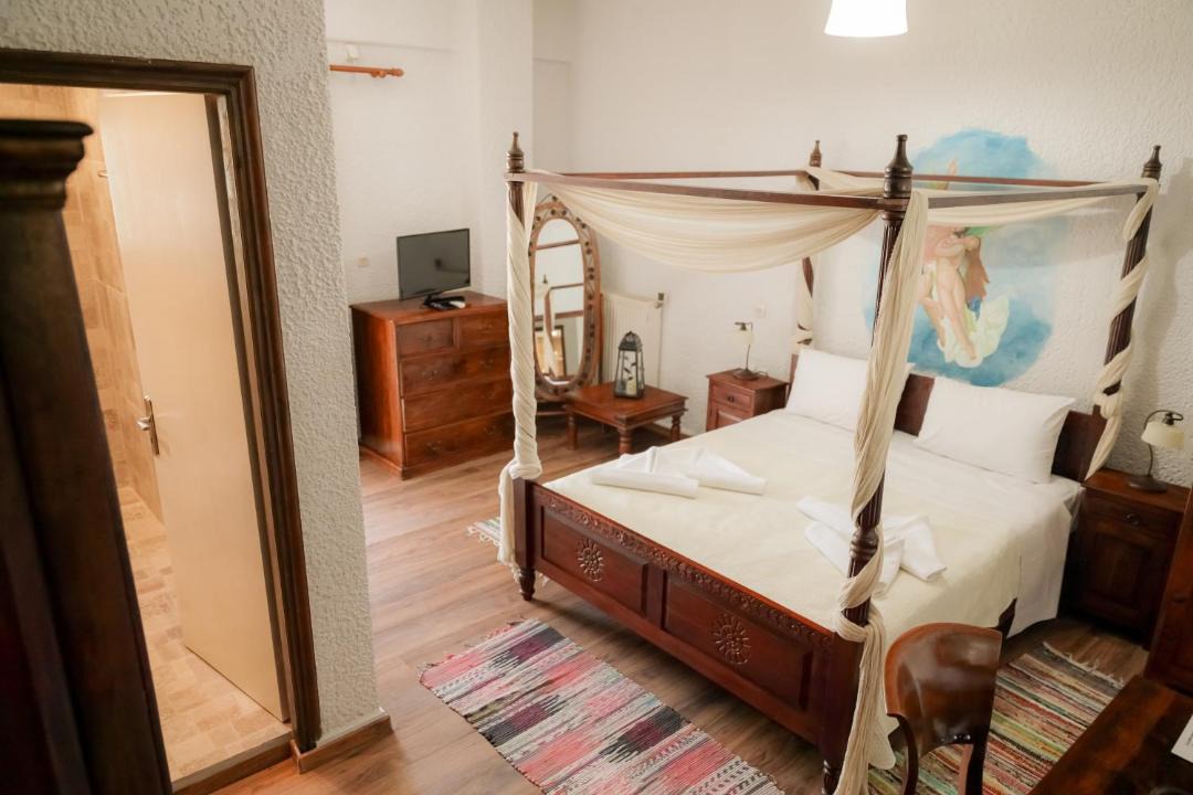 Photo of Bedroom in Porto Kayio