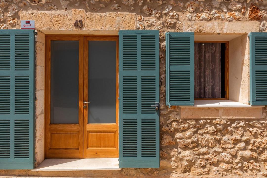 Photo of Buildings in Ariany