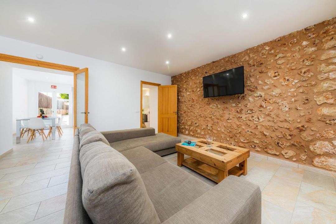 Photo of Livingroom in Ariany