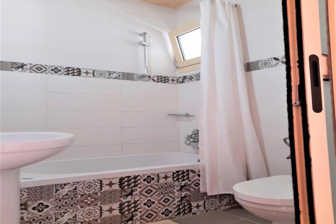Photo of Bathroom in Piskopiano