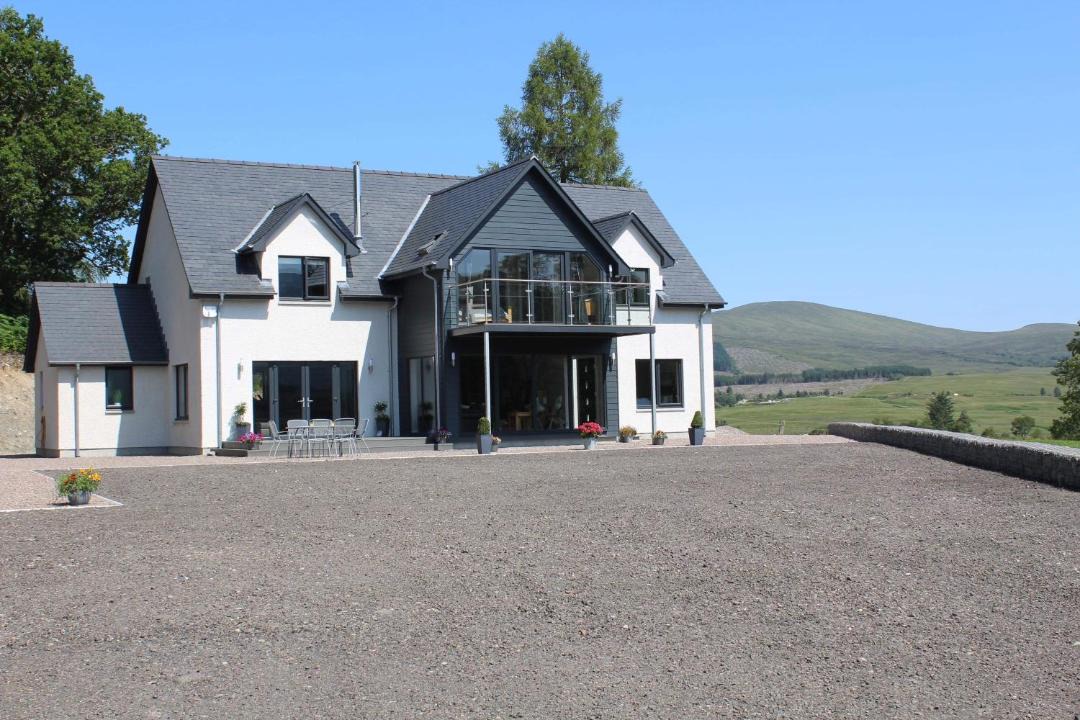 Photo of Buildings in Spean Bridge