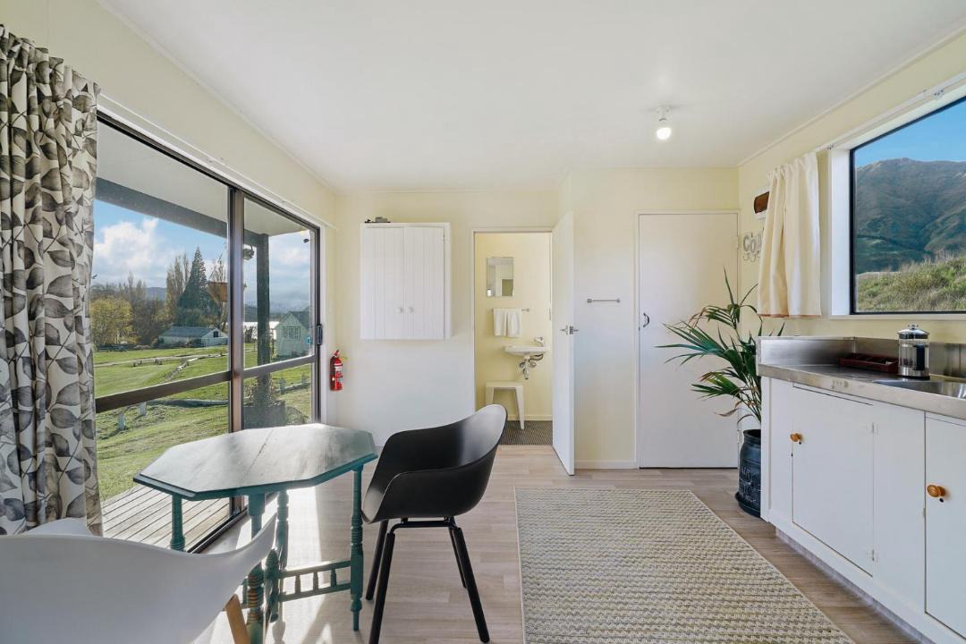 Photo of Livingroom in Wanaka