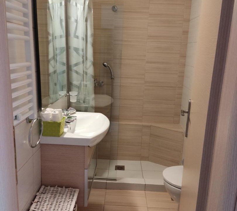 Photo of Bathroom in Neos Kosmos