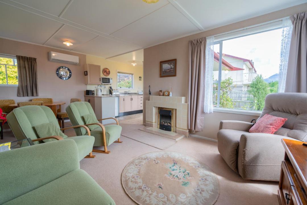 Photo of Livingroom in Te Anau
