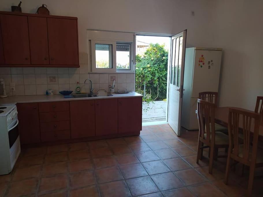Photo of Kitchen in Oichalia