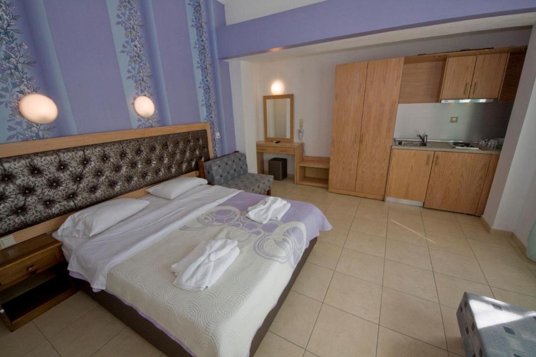Photo of Bedroom in Chrisi Akti