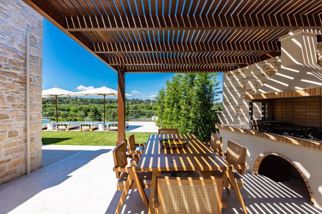 Photo of Patio Balcony in Margarites