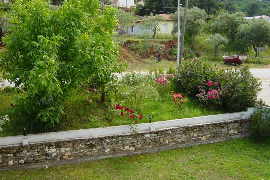 Photo of Others in Chrisi Akti