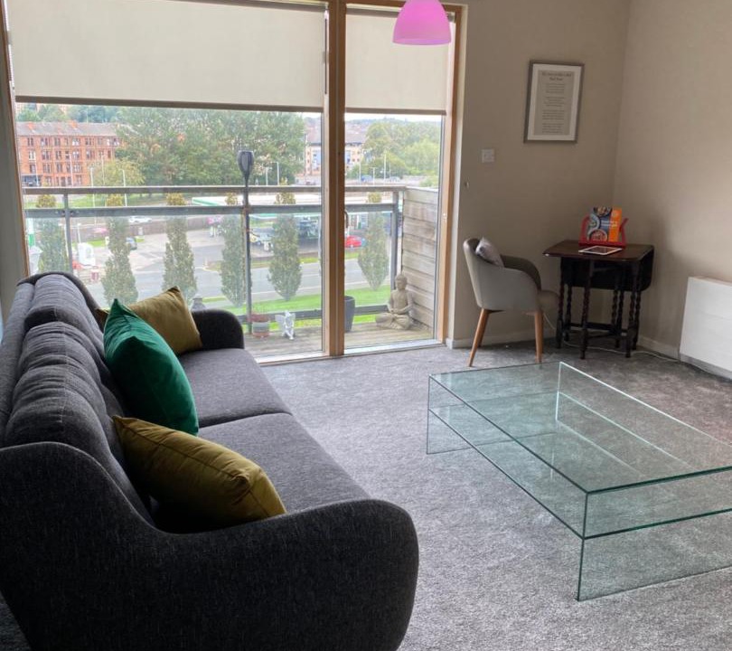 Photo of Livingroom in Glasgow Westend