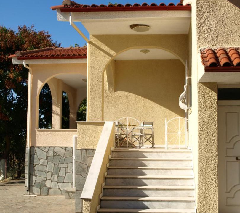 Photo of Buildings in Thermi