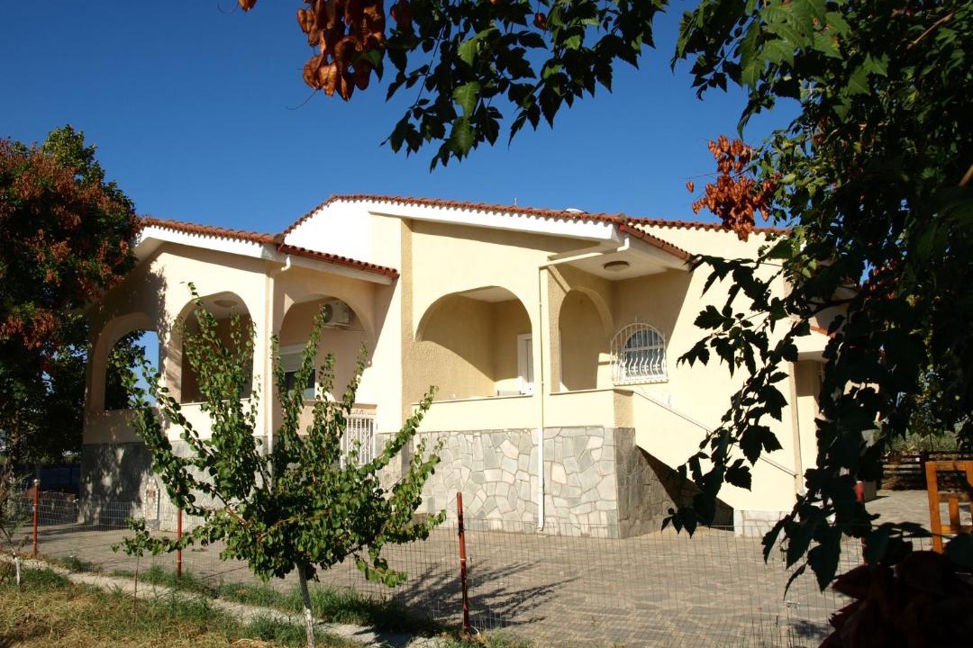 Photo of Buildings in Thermi