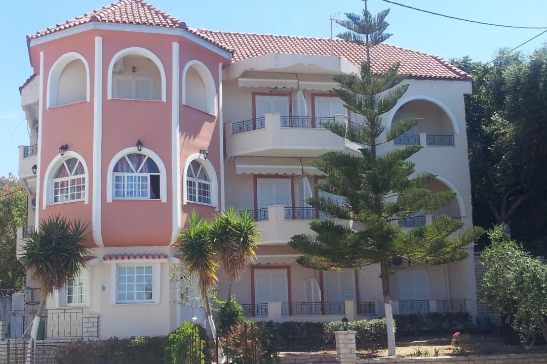 Photo of Others in Lygia