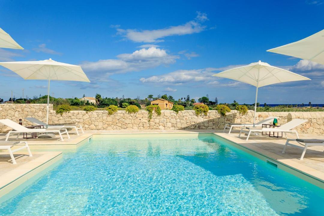 Photo of Others in Reitani