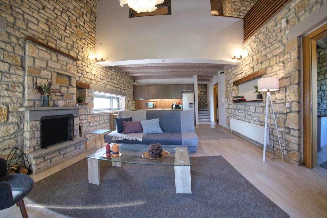 Photo of Livingroom in Pogoni