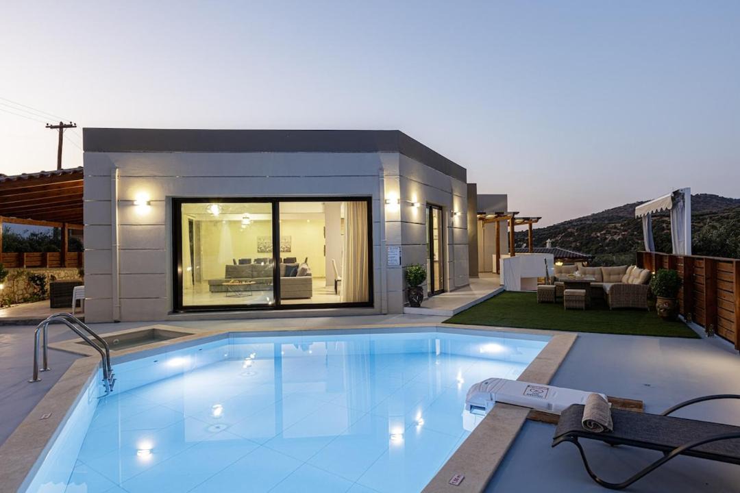 Photo of Outdoor in Perama