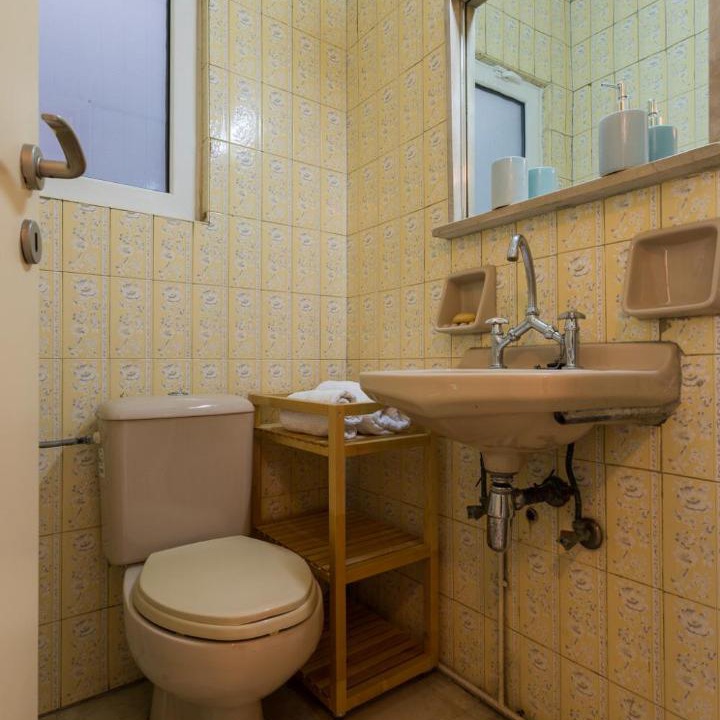 Photo of Bathroom in Mets