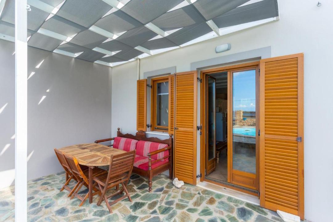 Photo of Patio Balcony in Megala Chorafia