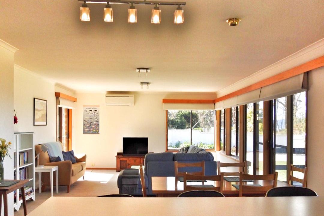 Photo of Livingroom in Surveyors Bay
