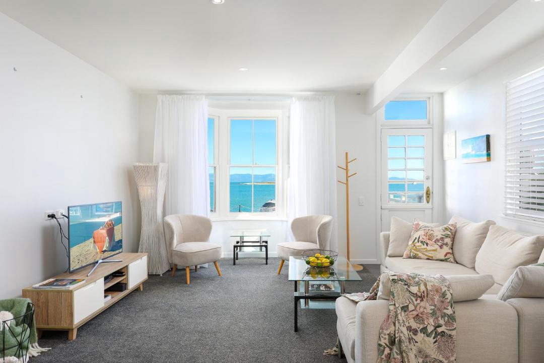 Photo of Livingroom in Stepneyville