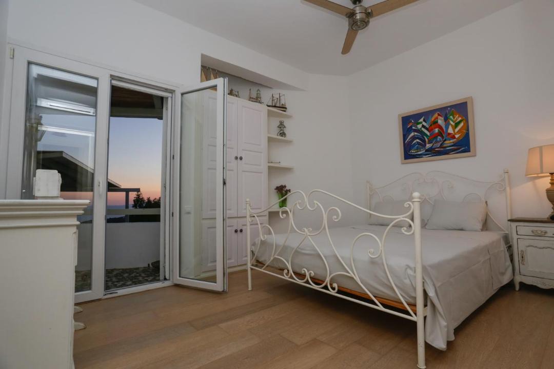 Photo of Bedroom in Plintri