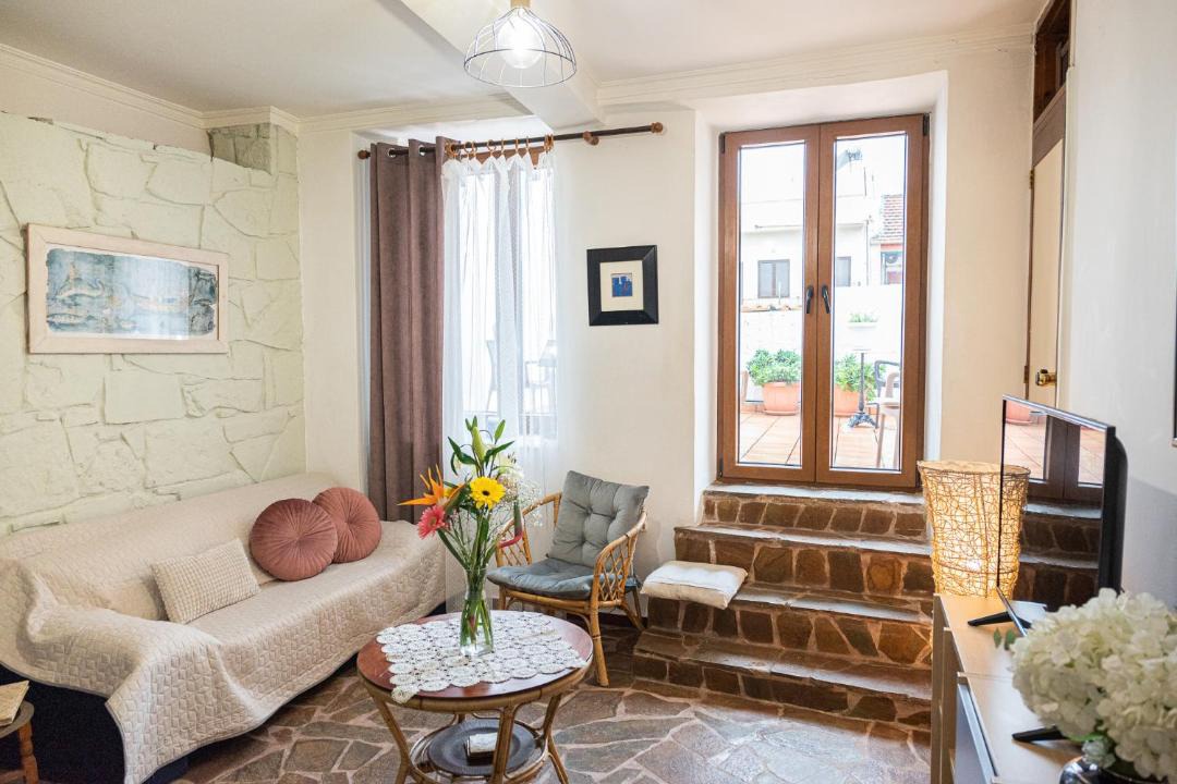 Photo of Livingroom in Old Town
