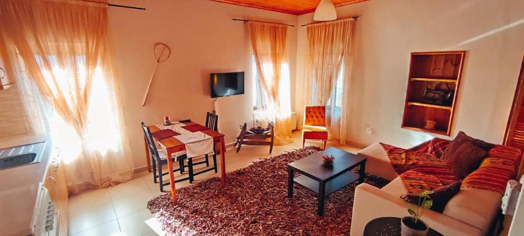 Photo of Livingroom in Sikyona