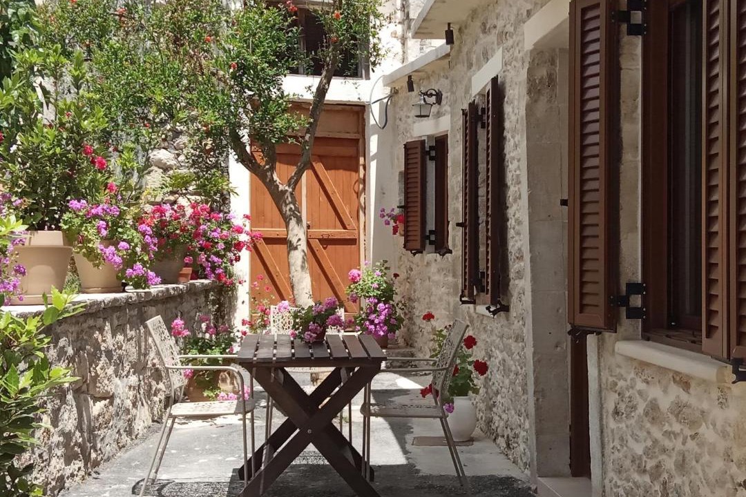 Photo of Patio Balcony in Choudetsi