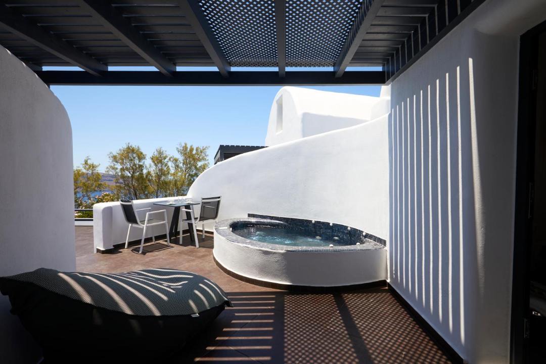 Photo of Others in Finikia