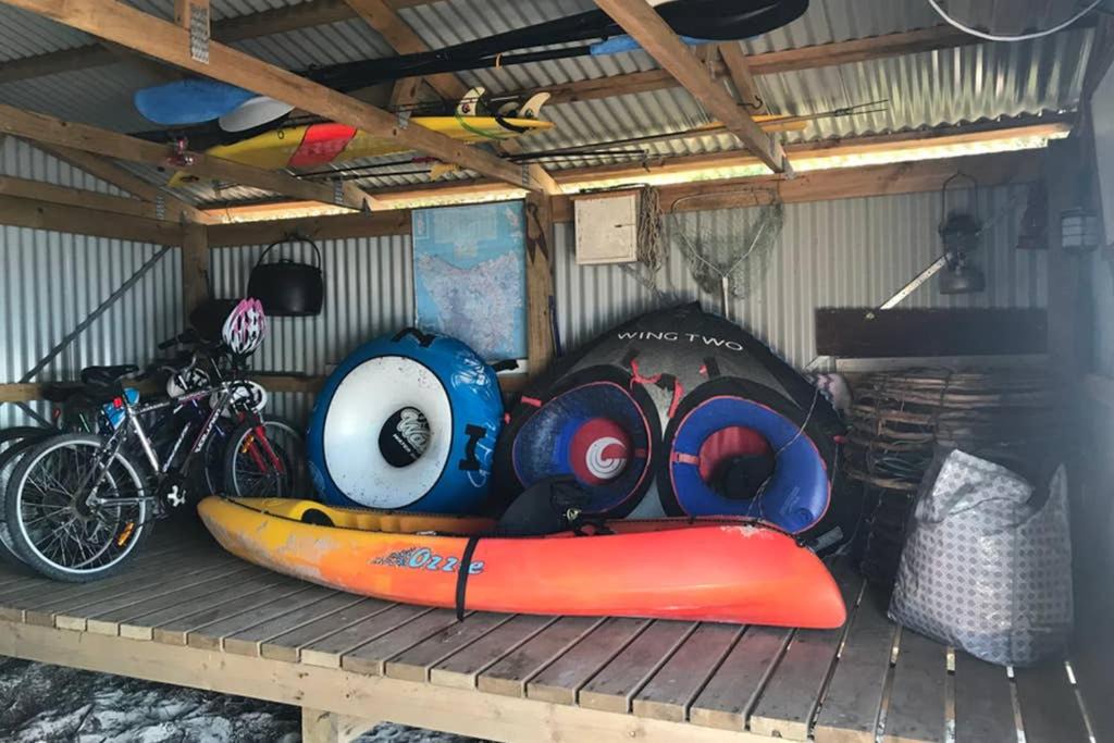 Photo of Others in Ansons Bay