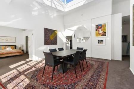 Photo of Livingroom in Stanley