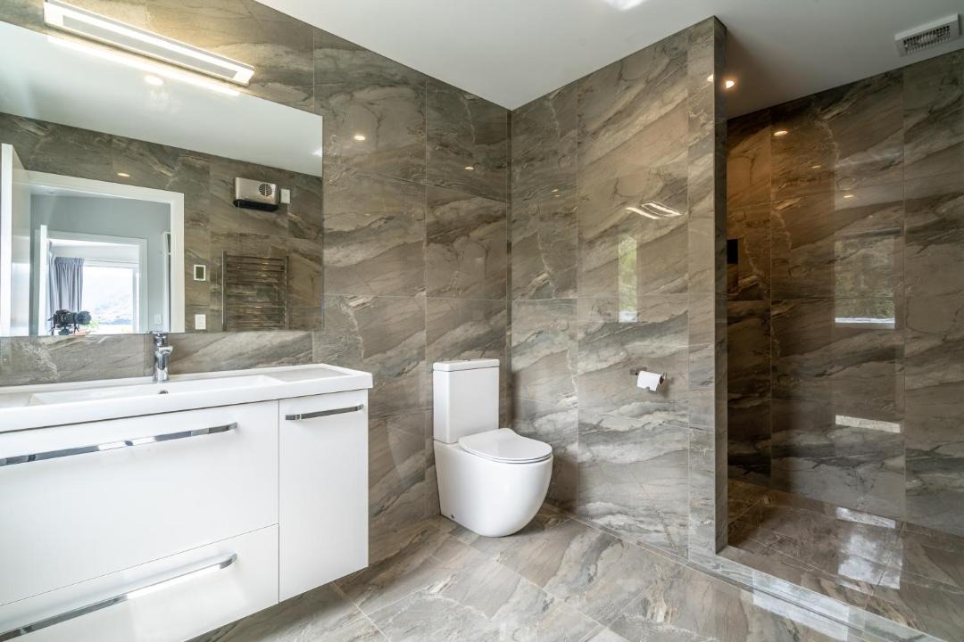 Photo of Bathroom in Wanaka