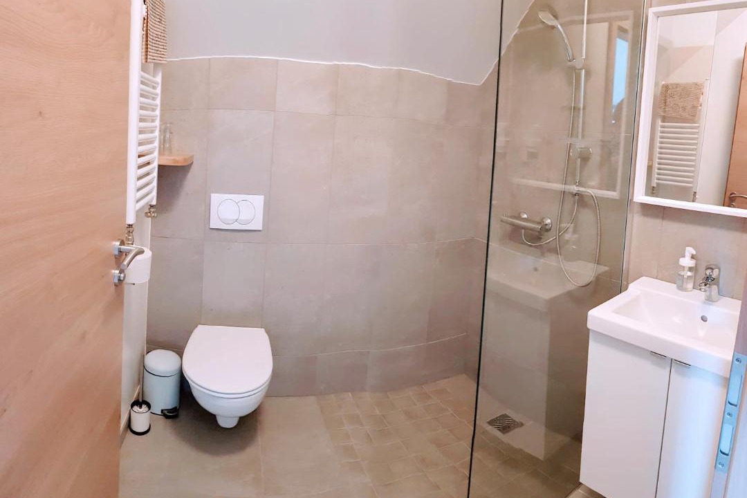 Photo of Bathroom in Hofn