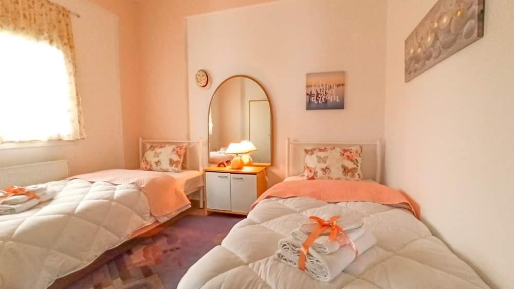 Photo of Bedroom in Eastern Macedonia and Thrace