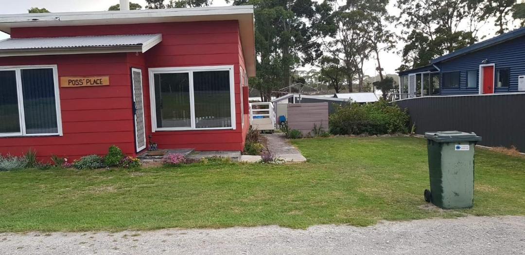 Photo of Buildings in Hellyer