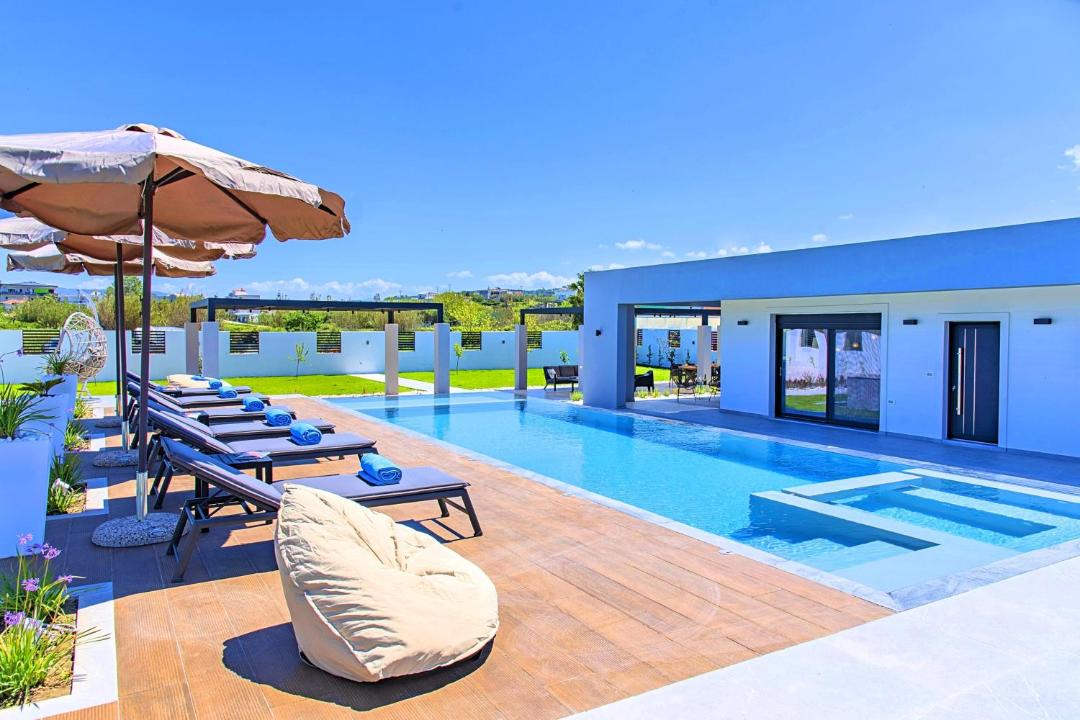 Photo of Outdoor in Kavros