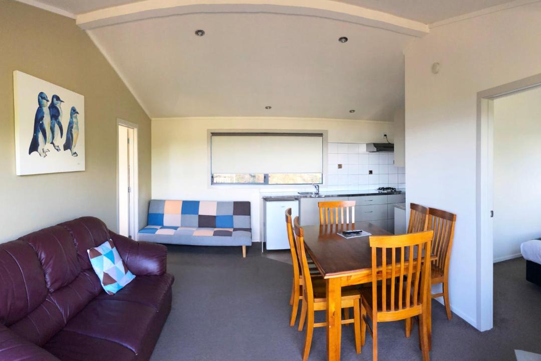 Photo of Livingroom in Russell