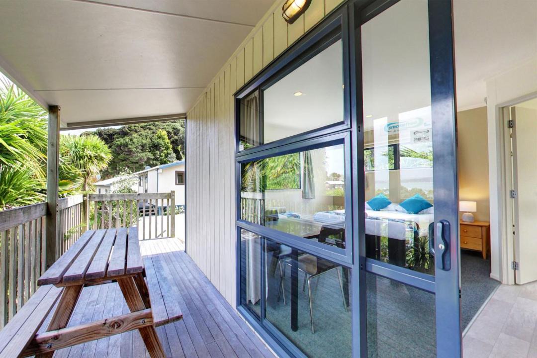 Photo of Patio Balcony in Russell