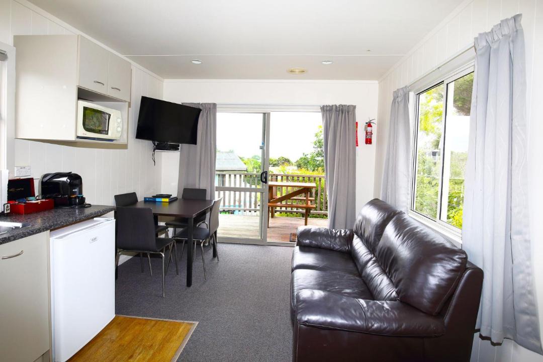 Photo of Livingroom in Russell
