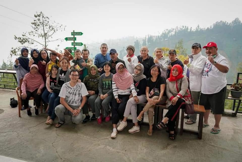 Photo of Others in Tosari