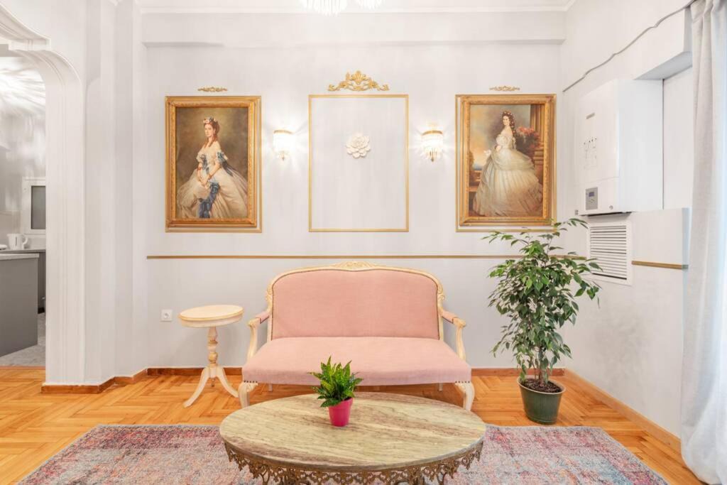 Photo of Livingroom in Neapoli