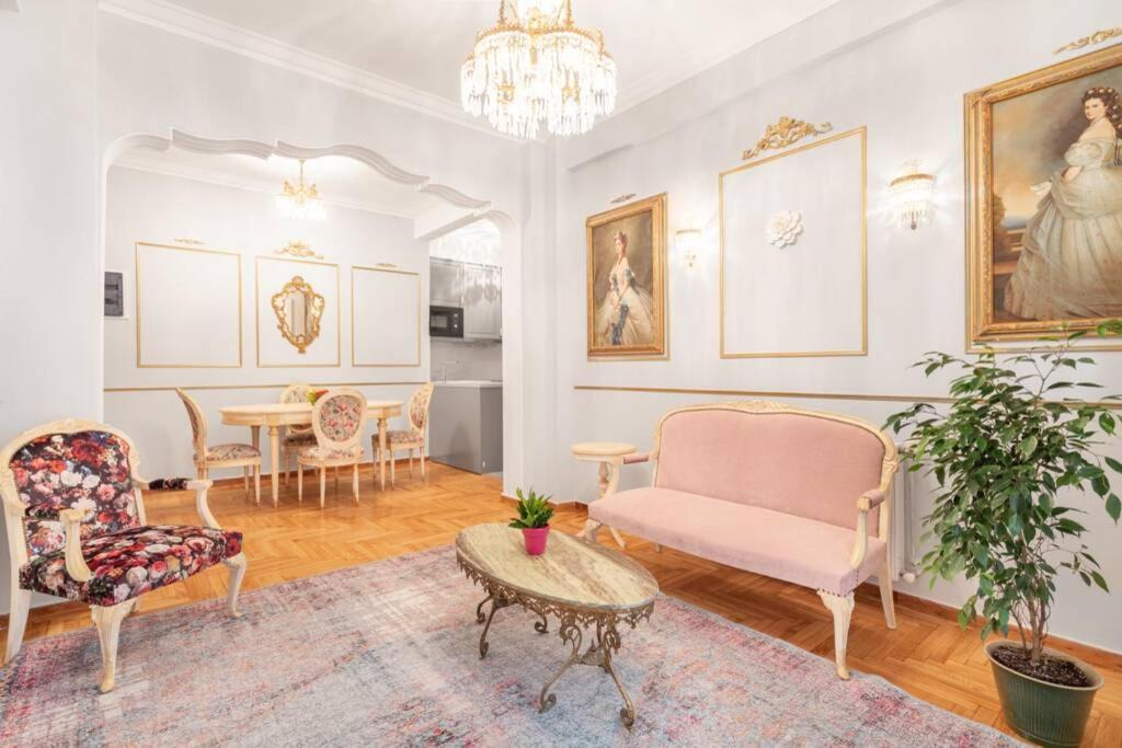 Photo of Livingroom in Neapoli